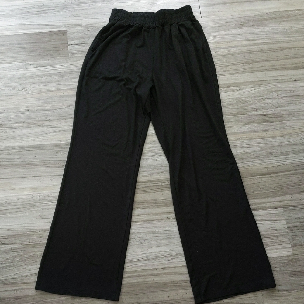 Black Wide-Leg Pants